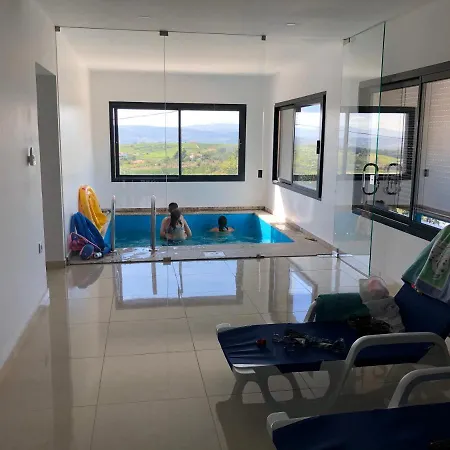 Muscat House * Favaios